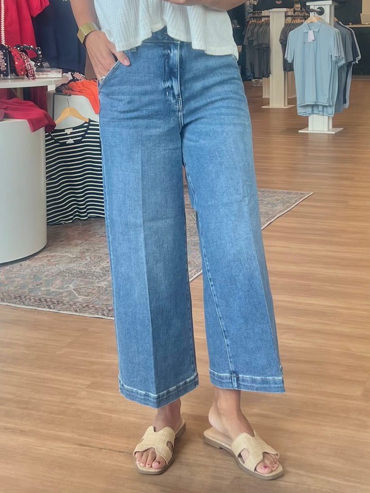 Hidden Nori Cropped Wide Leg Jean